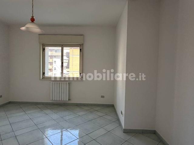 Quadrilocale via Giuseppe Verdi 5, Centro, Caltanissetta
