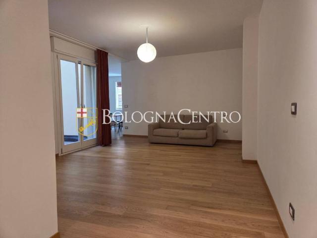 Quadrilocale via Goito, Centro Storico, Bologna