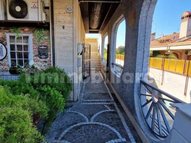 Quadrilocale via Lucrezia Romana, Ciampino