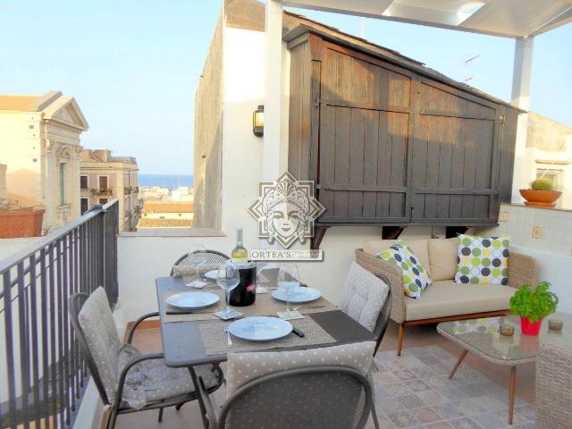 Quadrilocale via Logoteta, Ortigia, Siracusa