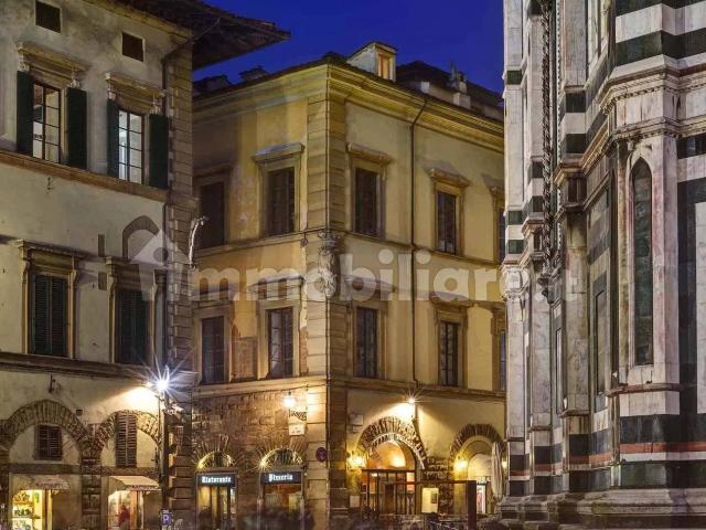 Quadrilocale via Panzani, Piazza della Repubblica, Firenze