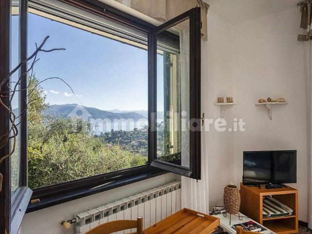 Quadrilocale via Partigiano Berto Solimano 35, Santa Margherita Ligure
