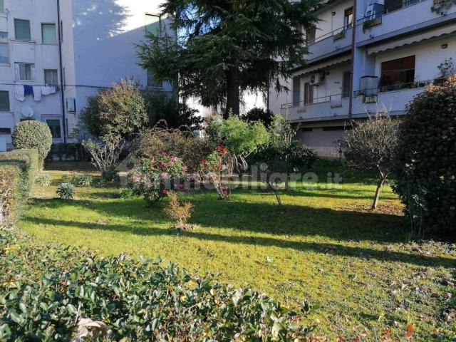 Quadrilocale via Pescasseroli 15, Chieti Scalo, Chieti