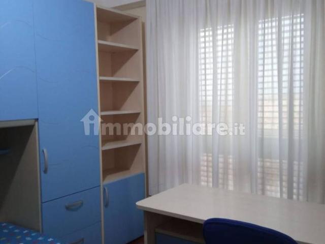 Quadrilocale via Piave 14, Centro, Caltanissetta