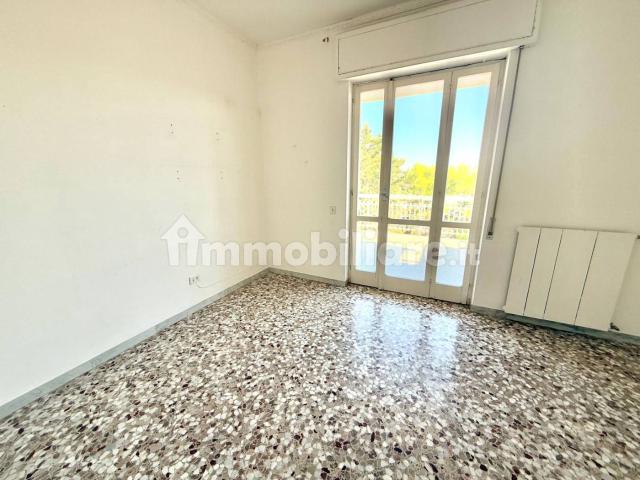 Quadrilocale via Pitagora 10, Valenzano