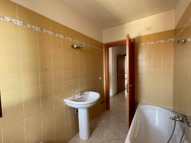 Quadrilocale via Pitagora 97, Corso Mazzini, Via Ciccarone, Casarza, Vasto