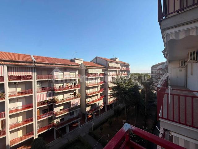 Quadrilocale via Plinio 22, Casalnuovo di Napoli