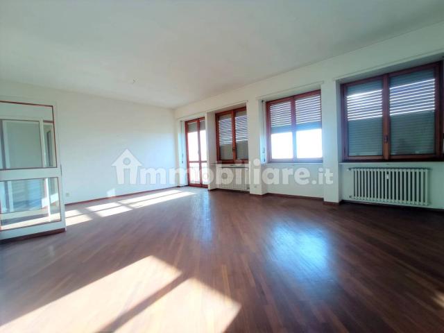 Quadrilocale via Roma, Centro Città, San Paolo, Biella