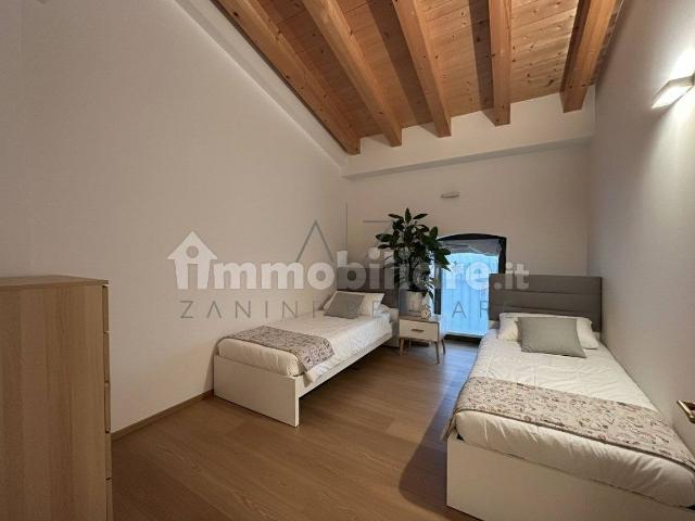 Quadrilocale via San Pio X 9/D, Castelfranco Veneto