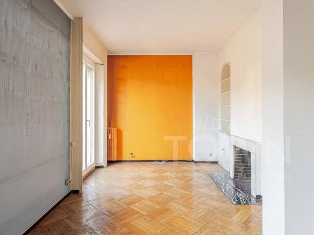 Quadrilocale via Santa Marta, 19, Carrobbio, Milano