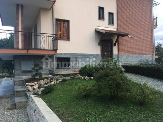 Quadrilocale via Sant'Anna, 2, Centro, Bagnolo Piemonte