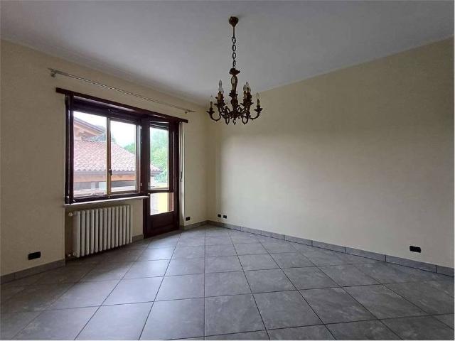 Quadrilocale via Sant'Anna, 74, Centro, Balangero