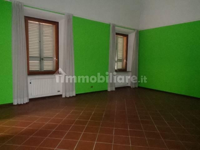 Quadrilocale via Scalabrini, Centro Storico, Piacenza
