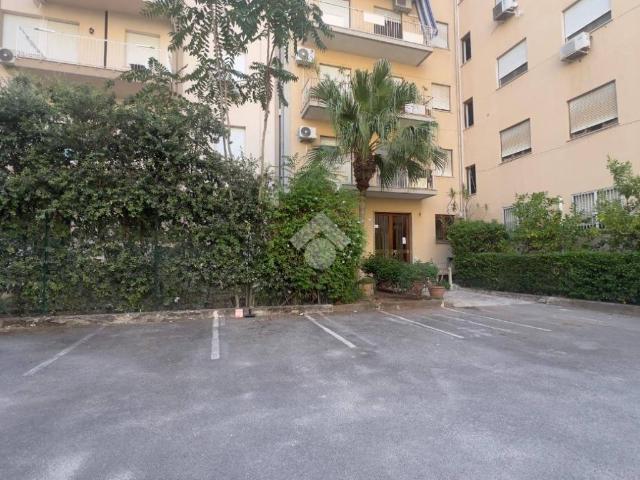 Quadrilocale via Tevere 5, Notarbartolo Sciuti, Palermo