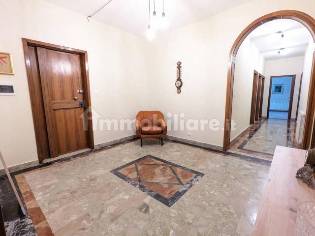 Quadrilocale via Tommaso Fazello 28, Via Imera, V. della Vittoria, Via Dante A Agrigento