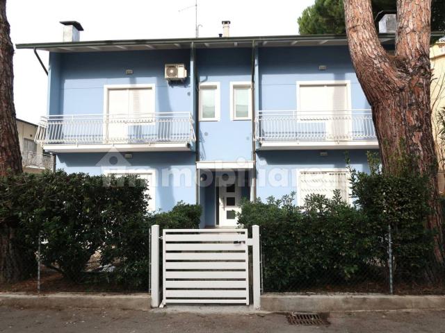Quadrilocale via Umbria, Pinarella, Cervia