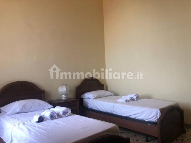Quadrilocale via Vitruvio 144, Centro, Formia