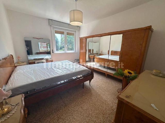 Quadrilocale viale Ca' Granda 44, Prato Centenaro, Milano
