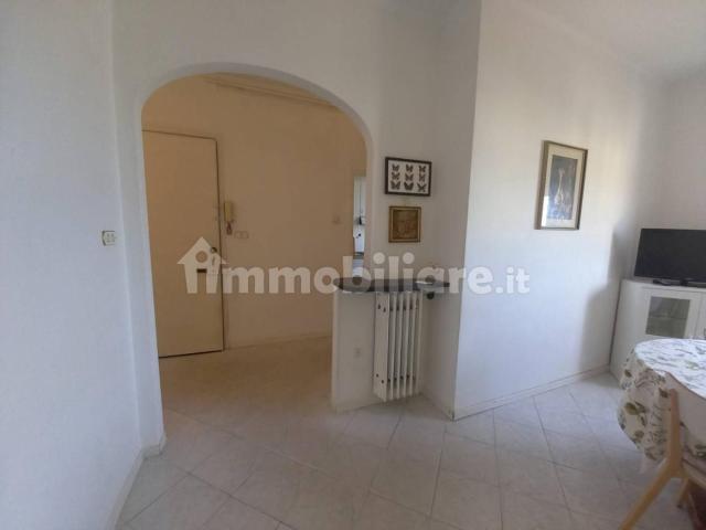 Quadrilocale viale Cristoforo Colombo, Lido di Camaiore, Camaiore