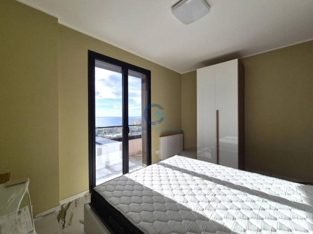 Quadrilocale viale Crotone 147, Catanzaro Lido, Catanzaro