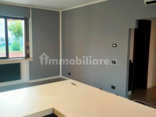 Quadrilocale viale dello Sport 28, Centro, Castelgomberto