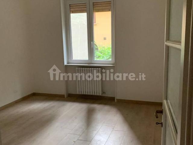 Quadrilocale viale delle Rimembranze 17, Braila, Stazione, Lodi