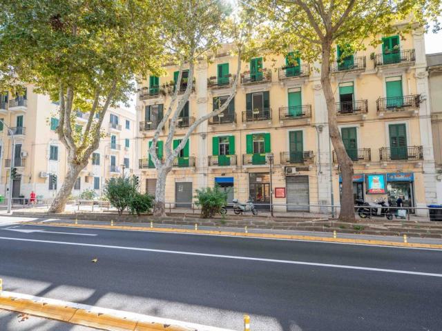 Quadrilocale viale San Martino 337, Quartiere Americano, Messina