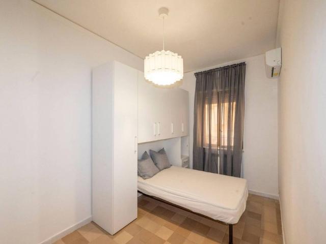 Quadrilocale viale San Martino 337, Quartiere Americano, Messina