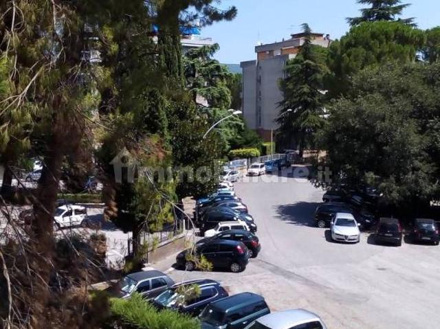 Quadrilocale viale Renato Donatelli, Cesure Valenza, Terni