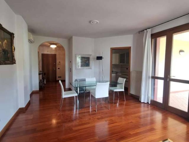 Quadrilocale viale Venezia, Centro, Bassano del Grappa