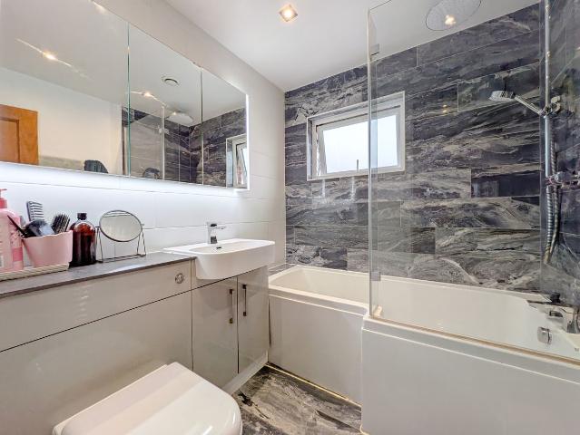 Quaggy Walk, London SE3, 3 bed detached house to rent, £3,150 pcm | PrimeLocation