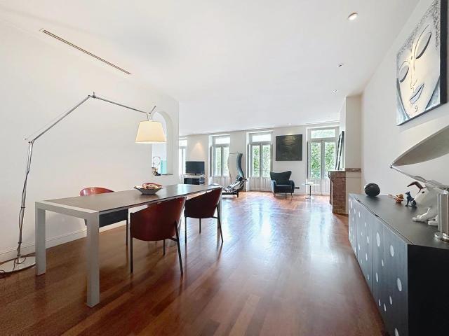 Quai de Tounis, T4 de 153 m² avec balcon. 153m² Toulouse