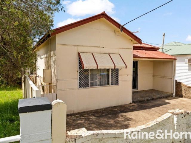 Quaint 2 Bedroom Cottage in Kandos
