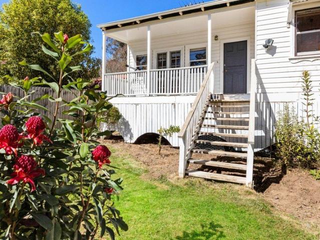 QUAINT c1910 MOUNTAIN WEATHERBOARD WITH EXCITING SCOPE TO CAPITALISE