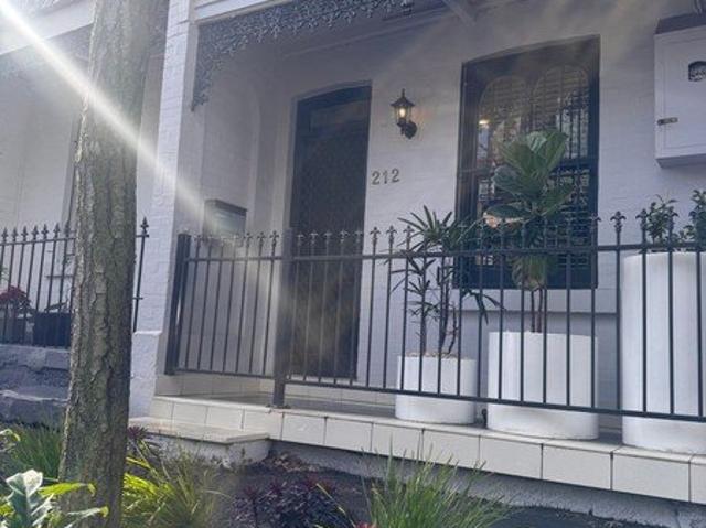 Quaint Surry Hills Terrace 3 min walk to Central