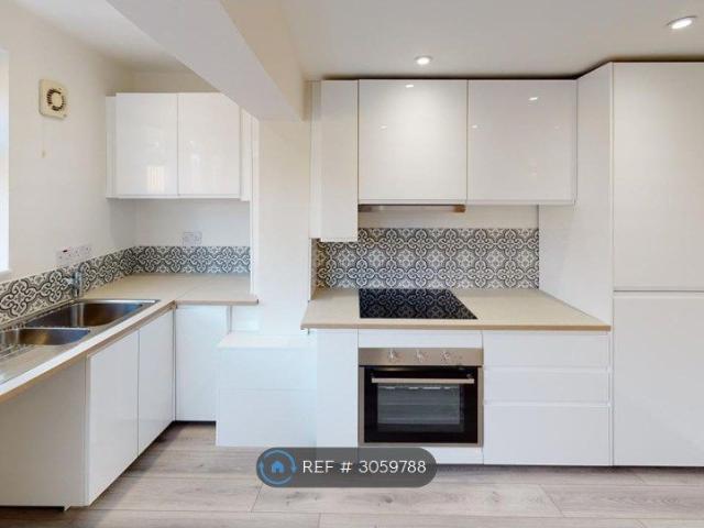 Quainton Road, Waddesdon, Aylesbury HP18, 2 bed terraced house to rent, £1,100 pcm | PrimeLocation