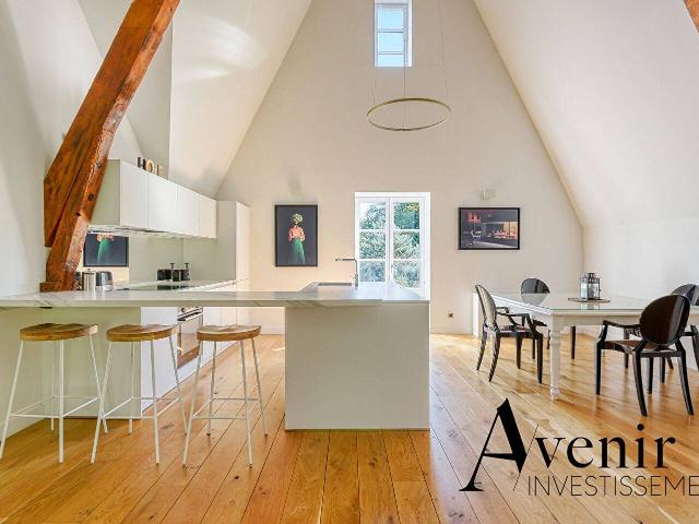 QUAIS DE SAÔNE APPARTEMENT D'EXCEPTION MEUBLÉ 145M2 T3