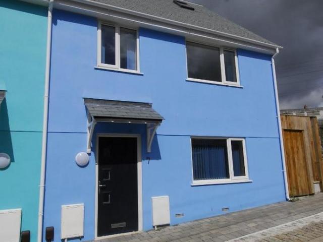 Quaker Lane, Plymouth PL3 4 bed house to rent £2,652 pcm £612 pw