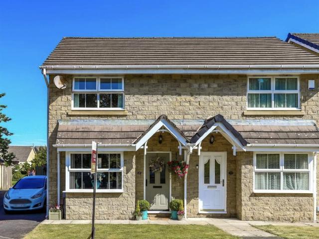 Quakers View, Brierfield, Lancashire BB9, 3 bed semi detached house to rent, £800 pcm | PrimeLocation