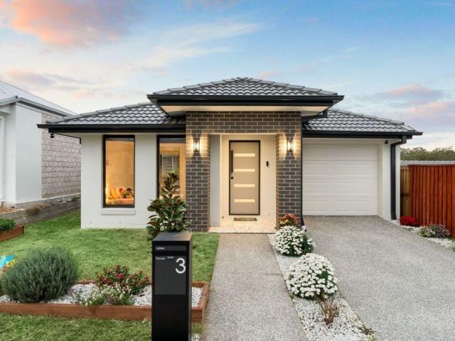 Quality Metricon Home in a Thriving Ripley Community.