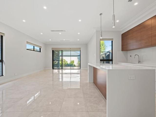 Quality Modern Living with Outdoor Entertaining