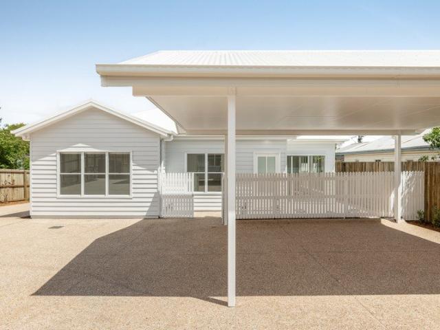 Quality Modern, Low Maintenance Unit Just Moments from the CBD