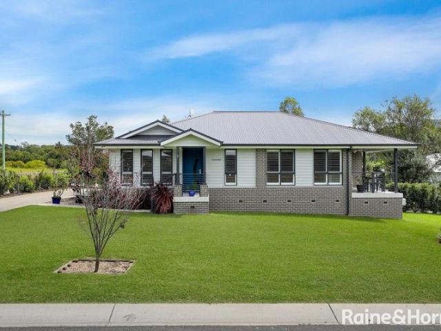 Quality Near New Home Close to Village