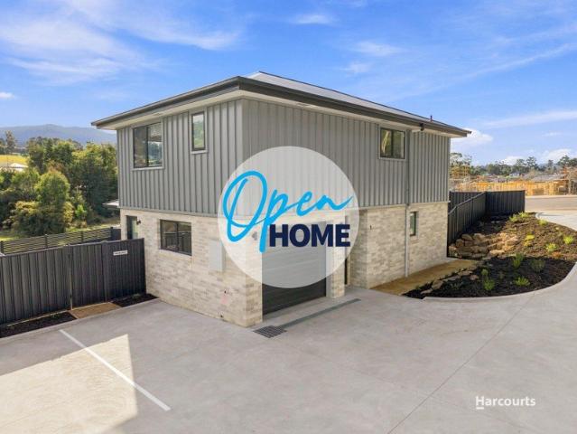 Quality New Townhouse in Highly Sought After Spring Farm