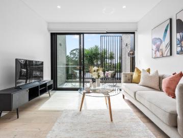 Quality Built One Bedroom Located in the Heart of Pymble