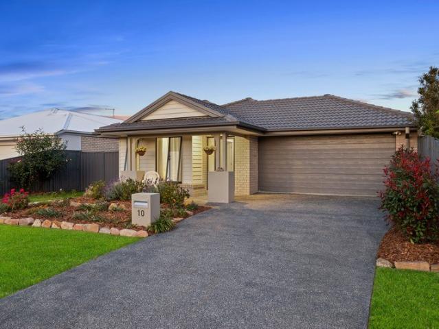 Quality Built Family Living with Side Access in the Heart of Riverton Estate