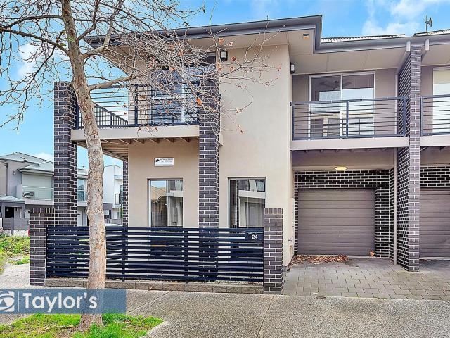QUALITY BUILT & WELL PRESENTED TOWNHOUSE!