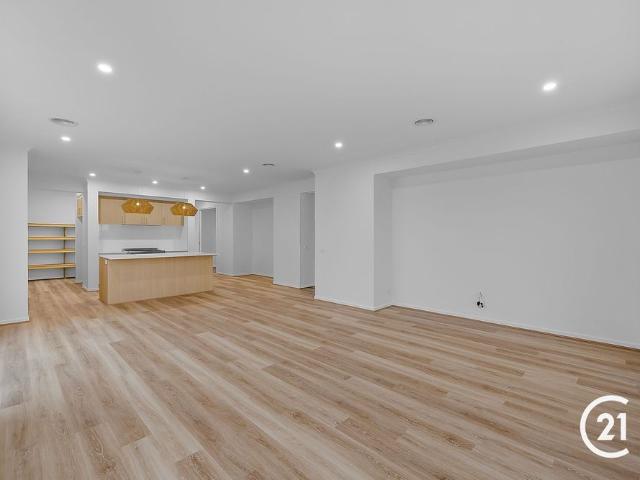 Quality&comma  Comfort & Style in a Brand New Home