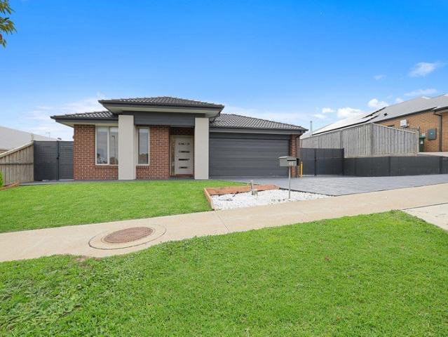 QUALITY, CONVENIENCE AND GENEROUS SIDE ACCESS