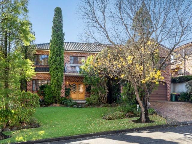 Quality Double Brick Family Home in a Blue Ribbon Location